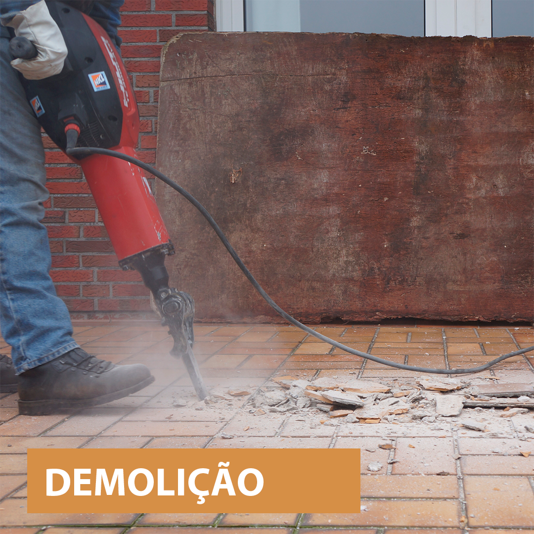 DEMOLIÇÃO